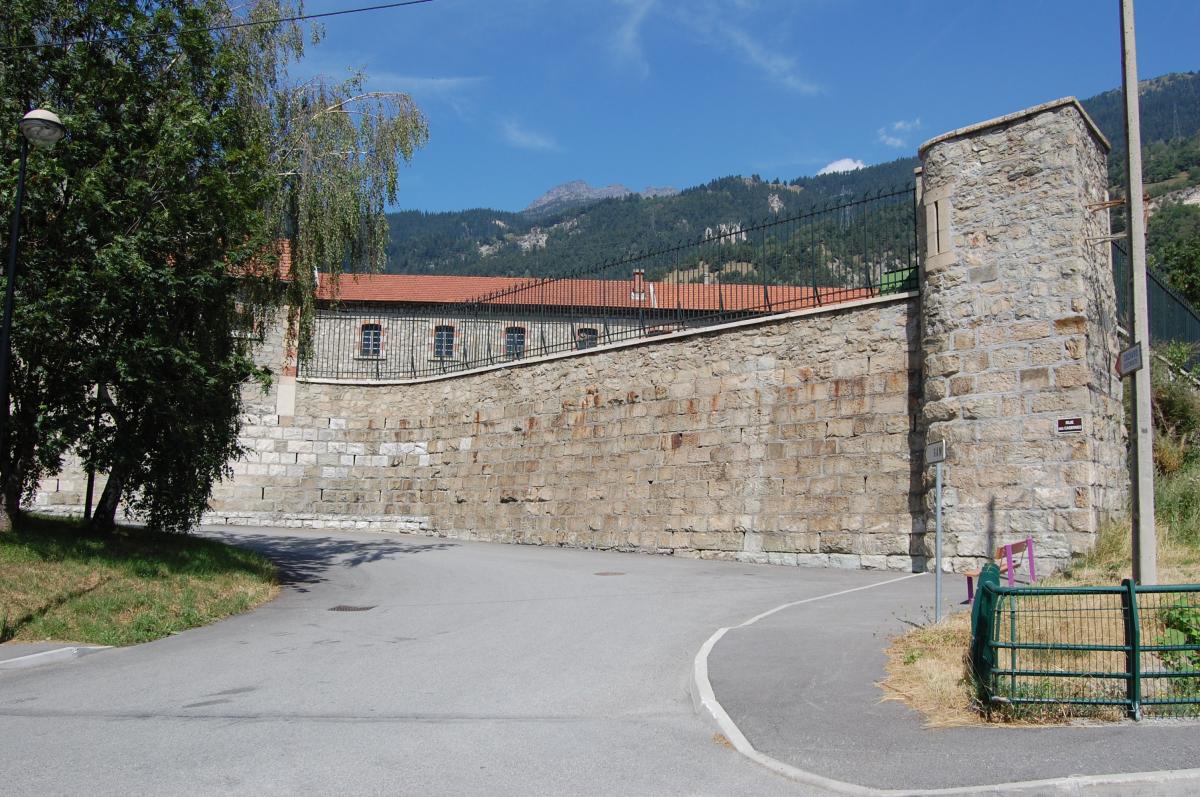 Ligne Maginot - CASERNE LOUTRAZ - (Casernement) -  - Michal Prasil