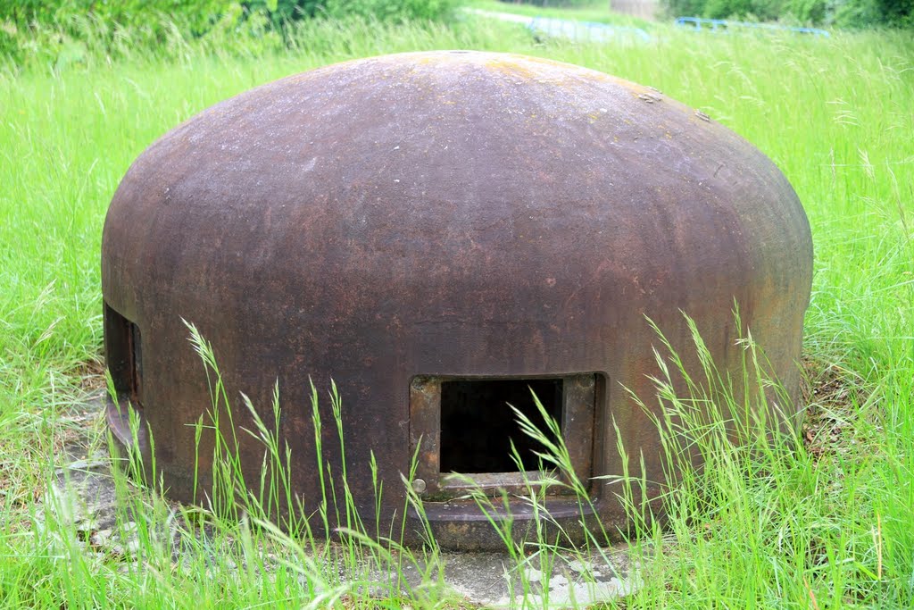 Ligne Maginot - 27/3 - FRIESENHEIM - (Casemate d'infanterie - Double) - Le Cloche GFM - Martin Bildstein - www.panoramio.com