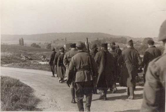 Ligne Maginot - ANZELING - A25 - (Ouvrage d'artillerie) - Marche des prisonniers - Inconnu