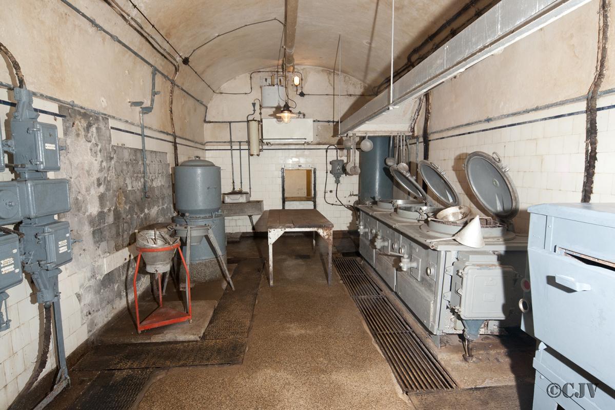 Ligne Maginot - GALGENBERG - A15 - (Ouvrage d'artillerie) - La cuisine - Lia VERMEULEN