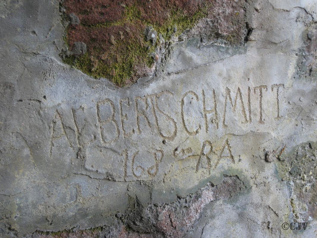 Ligne Maginot - BIESENBERG - (Casemate d'artillerie) -  - Lia VERMEULEN