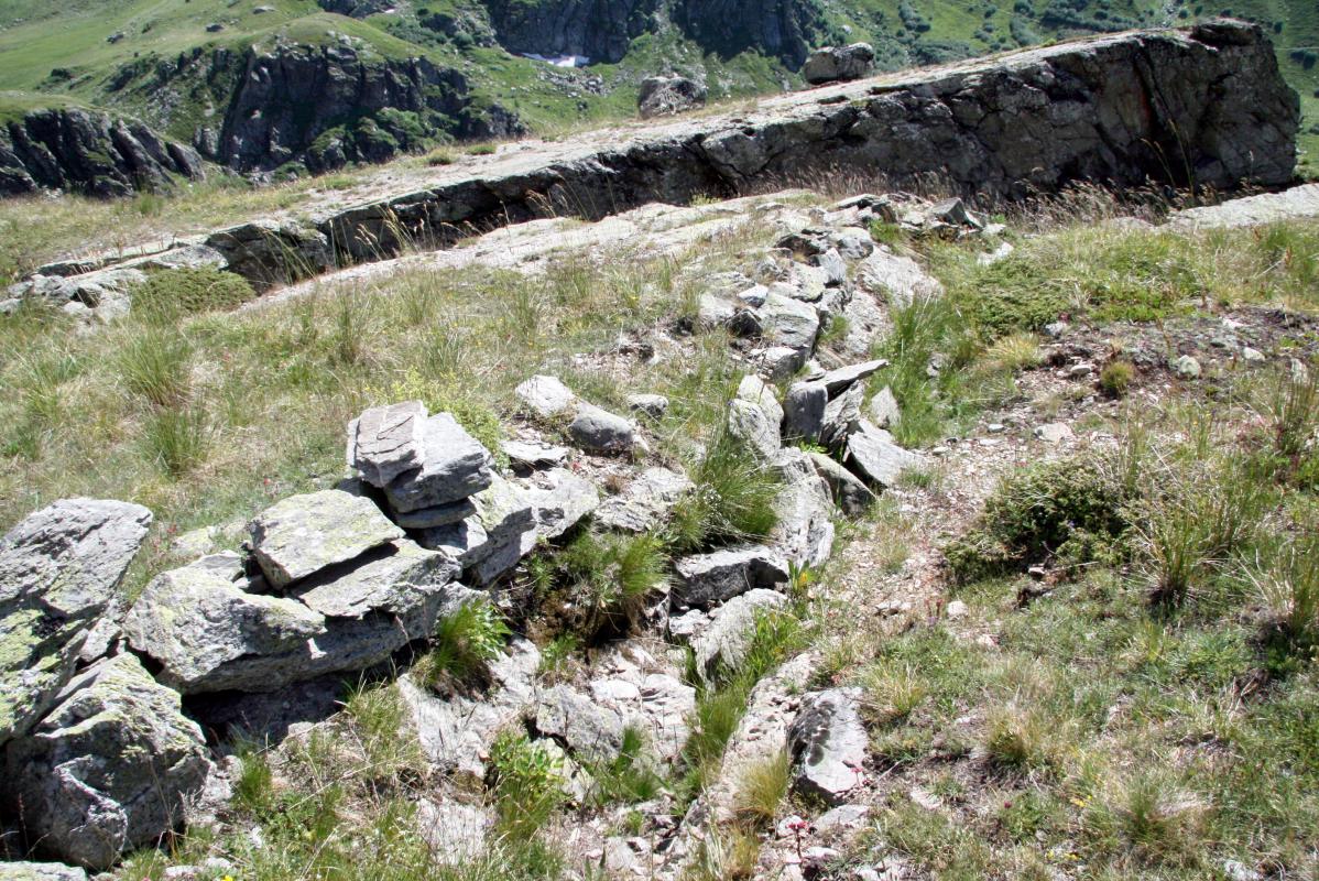 Ligne Maginot - NOTRE-DAME DES NEIGES - (Blockhaus pour arme infanterie) - Tranchée d'accès sur le plateau - aldom.perouffe