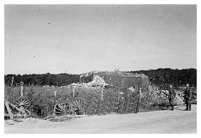 Ligne Maginot - C15N - LA BARRIERE 1 - (Blockhaus pour canon) - Le blockhaus avant sa destruction - Inconnu