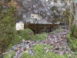 Ligne Maginot - BA106 - ROUTE DE REVIN 3 - (Blockhaus pour arme infanterie) - Face frontale, créneau Obs/FM