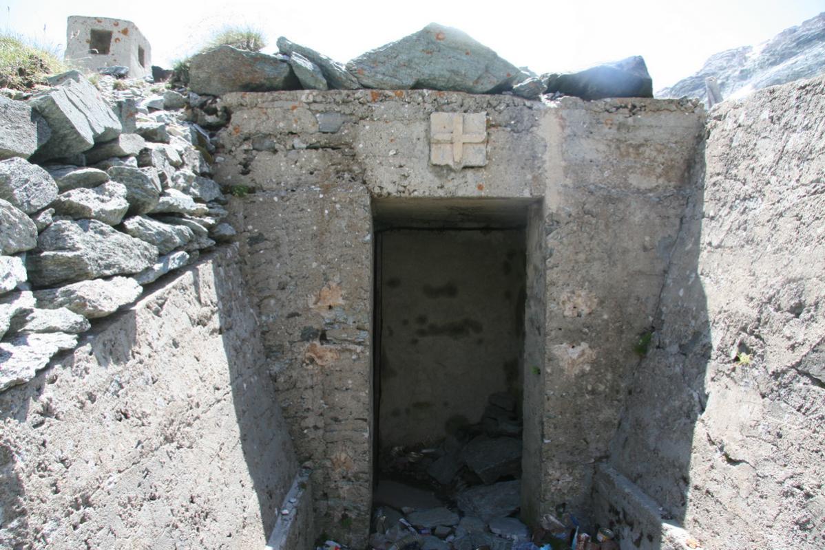 Ligne Maginot - VANOISE - (Ouvrage d'infanterie) - L'entrée. - Alain Perouffe
