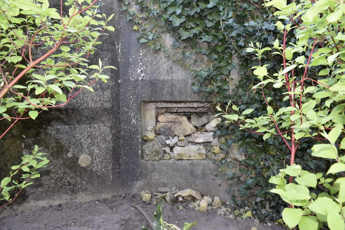 Ligne Maginot - SELTZ 8 (Pont de la Sauer) (Blockhaus pour canon) - Créneau FM - D. Froehly