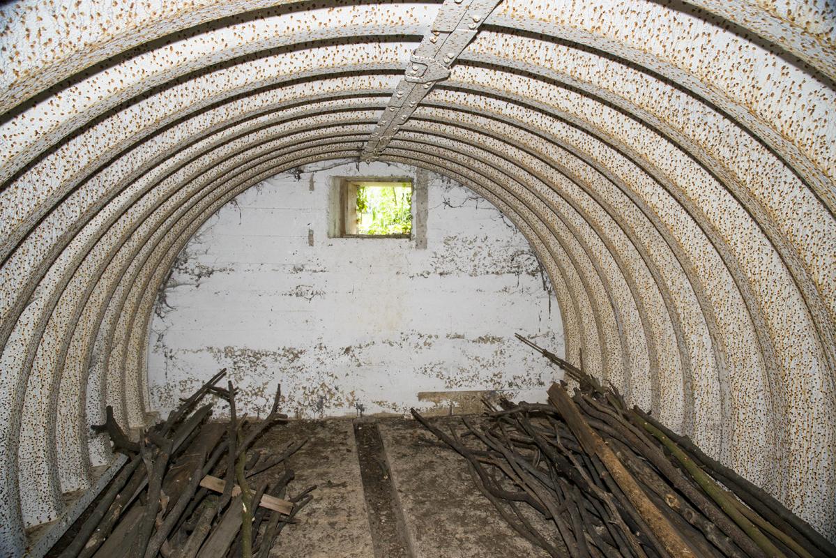 Ligne Maginot - HERRENFELD (II/34°RIF ) - (PC de Quartier) - Abri 6
Abri pour STF (Sapeurs Téléphonistes de Forteresse) du Génie. - Lia VERMEULEN