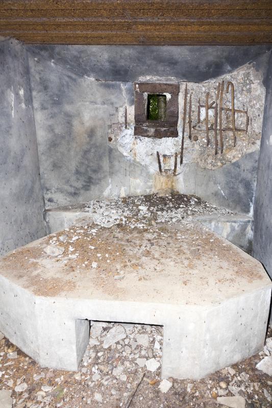 Ligne Maginot - CB422 - HART EST - (Blockhaus pour arme infanterie) -  - Lia VERMEULEN