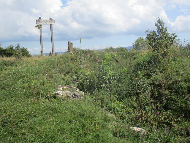 Ligne Maginot - GRAND TAUREAU - (Blockhaus pour arme infanterie) - Tranchée accédant au blockhaus du Grand taureau - Randonneur62
