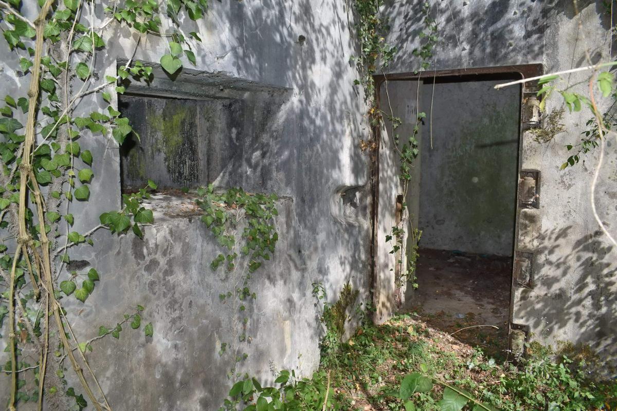 Ligne Maginot - 183 - PA KEMBS SUD 2 - (Blockhaus pour arme infanterie) - Entrée et créneau sud - D.Froehly