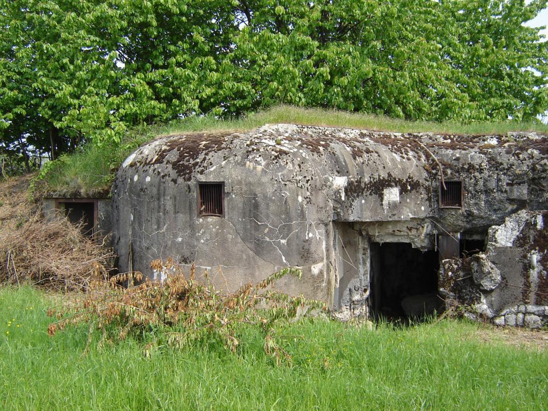Ligne Maginot - INGOLSHEIM Ouest ( Casemate d'infanterie ) -  - JMBrams