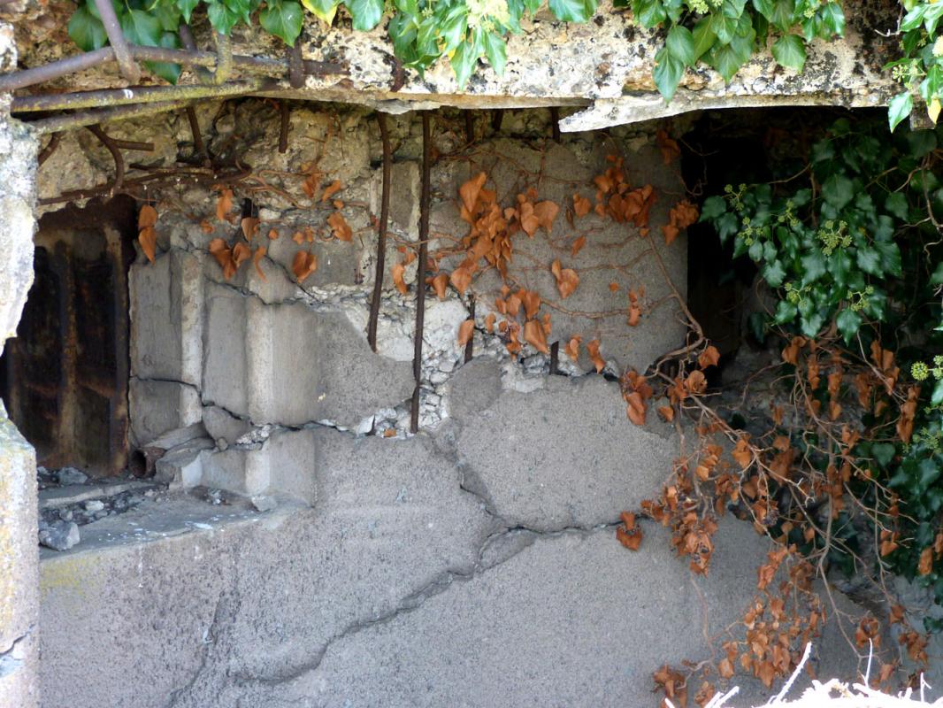 Ligne Maginot - INGOLSHEIM Ouest ( Casemate d'infanterie ) -  - JMBrams