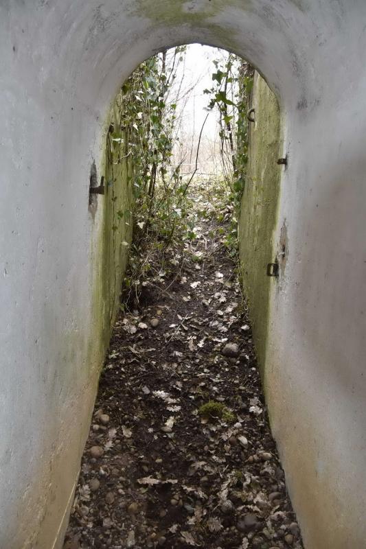 Ligne Maginot - OBERWALD SUD EST 3 - (Blockhaus pour arme infanterie) - Couloir avec vue sur l'entrée - D.Froehly