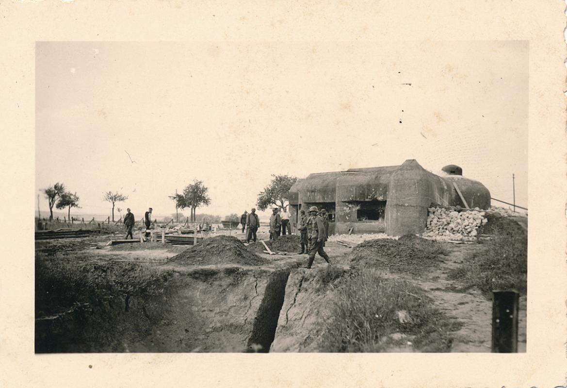 Ligne Maginot - CEZF-14 - FRANCALTROFF EST - (Blockhaus lourd type STG / STG-FCR - Double) -  - Inconnu