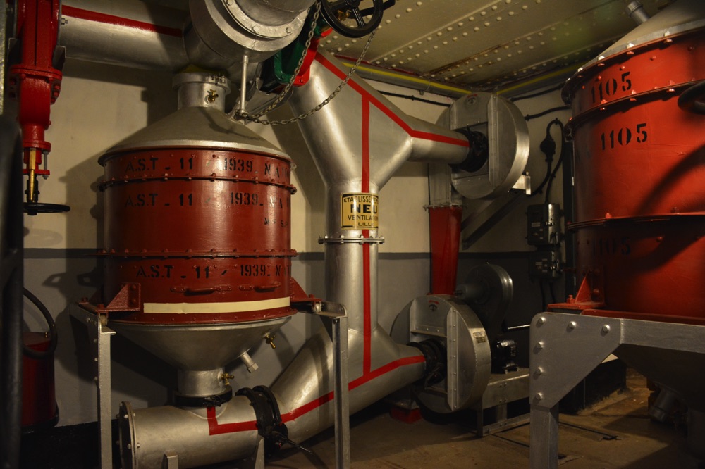 Ligne Maginot - Petit ouvrage de Rohrbach - Installation de ventilation filtrage
Fabrication NEU Lille