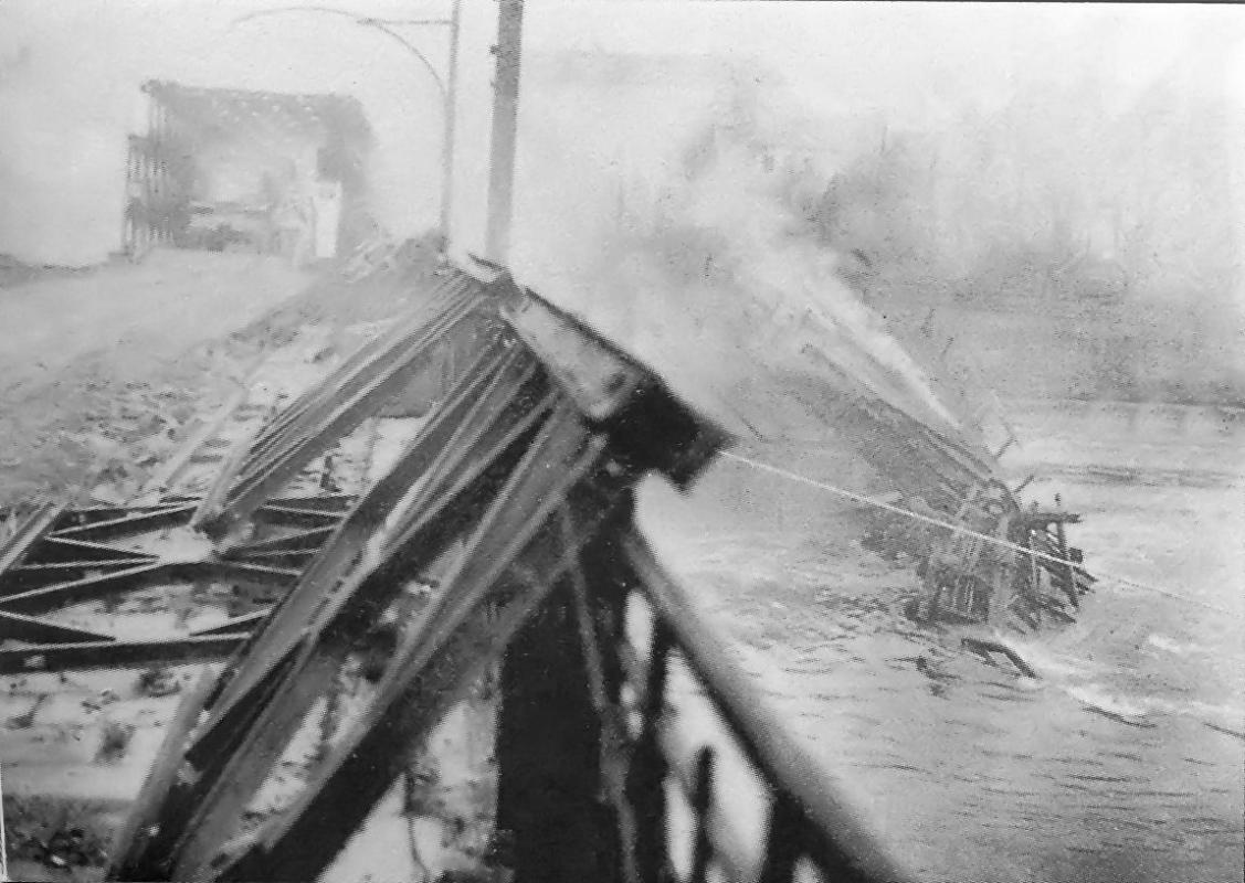 Ligne Maginot - PONT DE THIONVILLE - (DMP - Dispositif de Mine Permanent) -     La 10e DB américaine  - inconnu