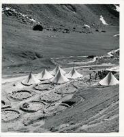 Ligne Maginot - FREJUS - (Casernement) - Campement de tentes marabout à proximité du camp (en 1935 ? à confirmer...)