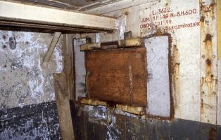 Ligne Maginot - BREHAIN OUEST (C2 DE L'OUVRAGE DE BREHAIN) - (Casemate d'infanterie - Simple) - Chambre de tir en 1992