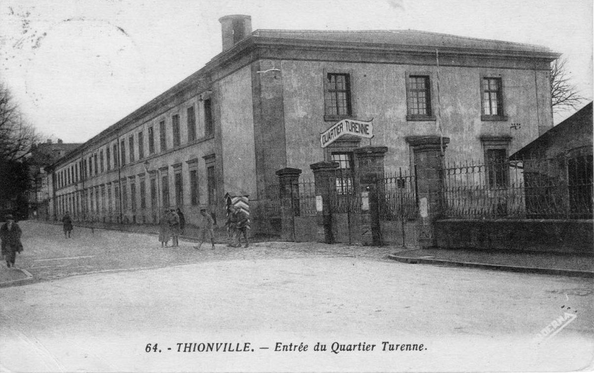 Ligne Maginot - CASERNE TURENNE - (Casernement) - Carte postale
L'entrée de la caserne Turenne à Thionville - Inconnu