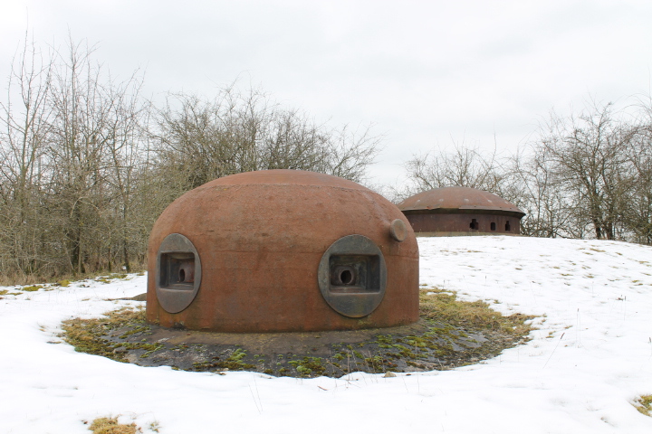 Ligne Maginot - WELSCHHOF - (Ouvrage d'infanterie) - Bloc 2
la cloche et la tourelle - Christian LENHARD