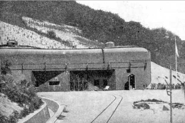 Ligne Maginot - METRICH - A17 - (Ouvrage d'artillerie) - Entrée des munitions - 1940 - Inconnu