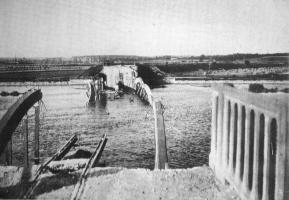 Ligne Maginot - Pont nord de Lampen - PONT DE LAMPEN NORD
Photo du pont après sa destruction le 15 juin 1940