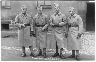 Ligne Maginot - BITCHE - (Camp de sureté) - Soldats du 153° RIF
photo prise au Camp de Bitche en 1936