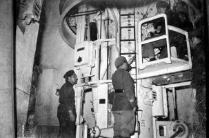 Ligne Maginot - SCHOENENBOURG - (Ouvrage d'artillerie) - Tourelle de 75 mle 32 
Bloc 3 ou Bloc 4