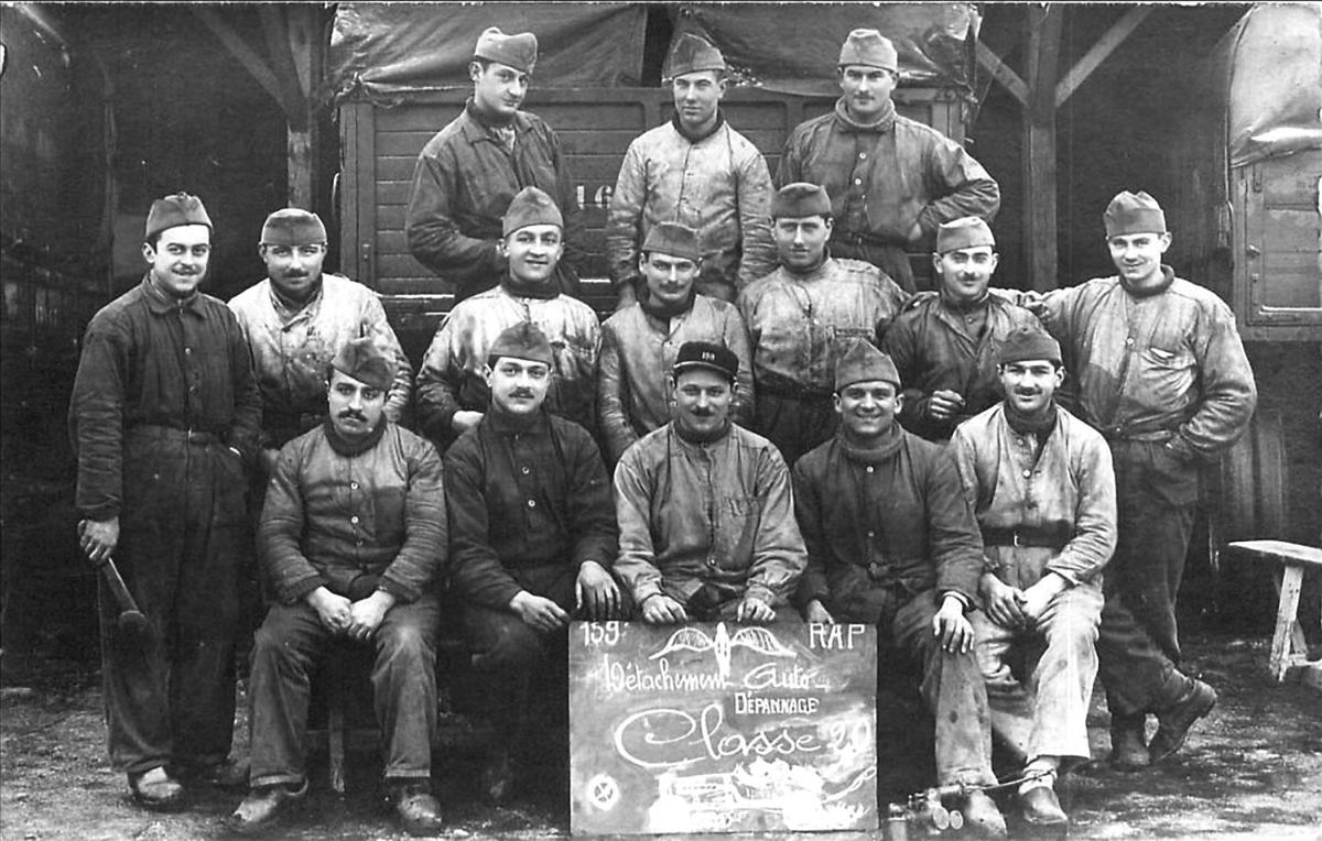Ligne Maginot - 159° Régiment d'Artillerie de Position (RAP) - Le détachement auto du régiment, les dépanneurs
Photo de la classe 20