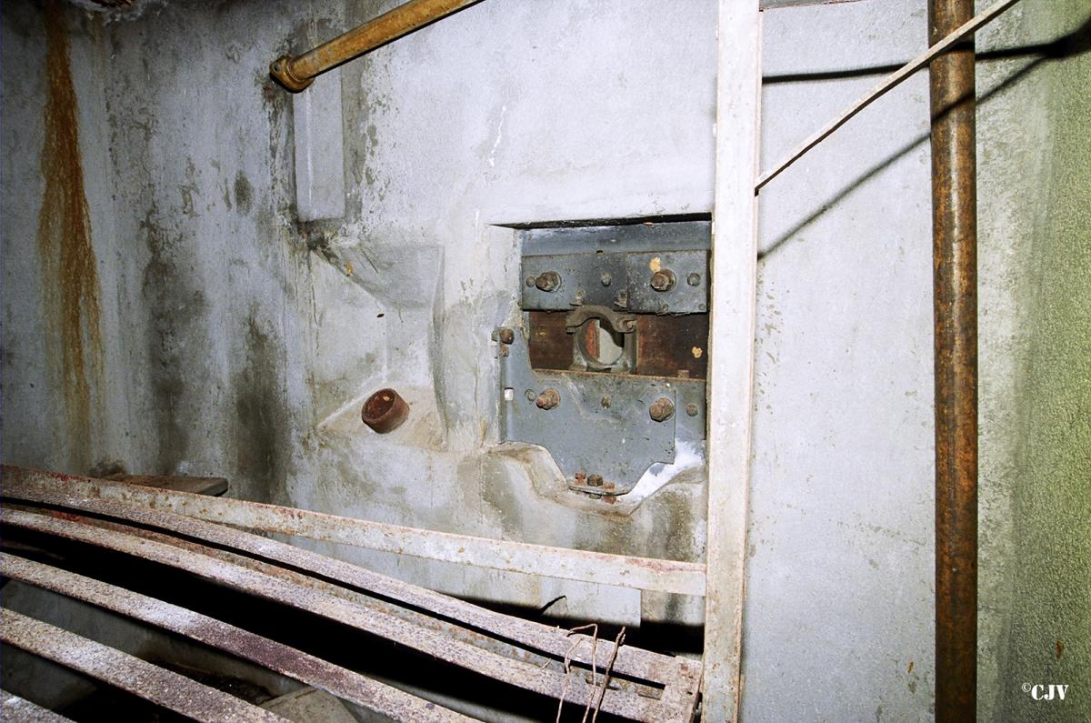 Ligne Maginot - SPINELLA OUEST - (Casemate d'infanterie - Simple) -       - Lia VERMEULEN