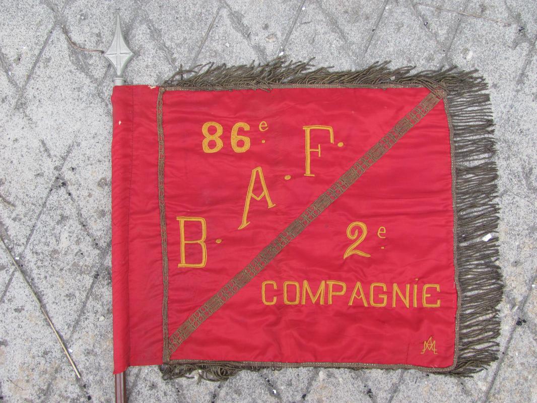   Fanion de la 2 Cie du 86° BAF
