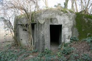 Ligne Maginot - 476 - BASSIN LOUIS ARMAND 1 - (Blockhaus pour canon) - Entrée du matériel
