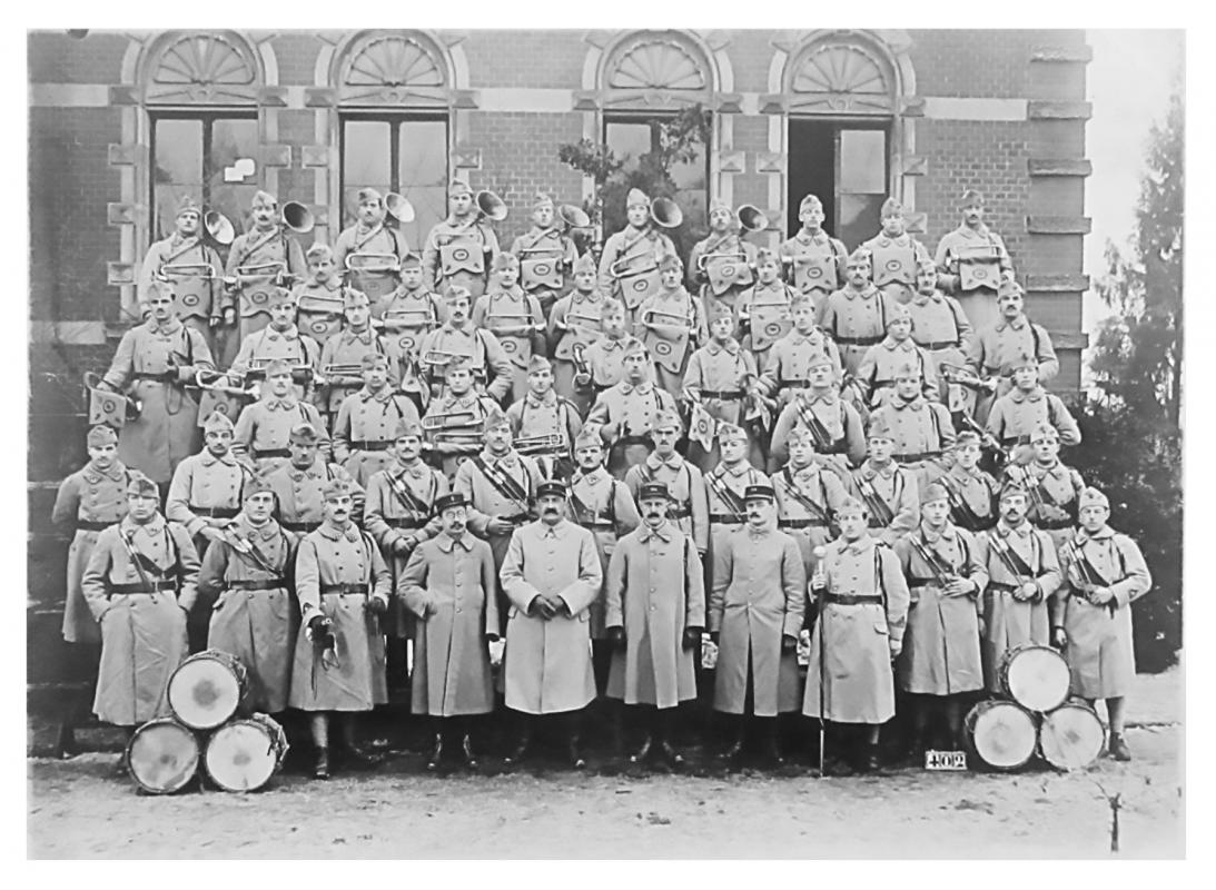 Ligne Maginot - 154° Régiment d'Infanterie de Forteresse - La fanfare du régiment
Photo antérieure à 1923