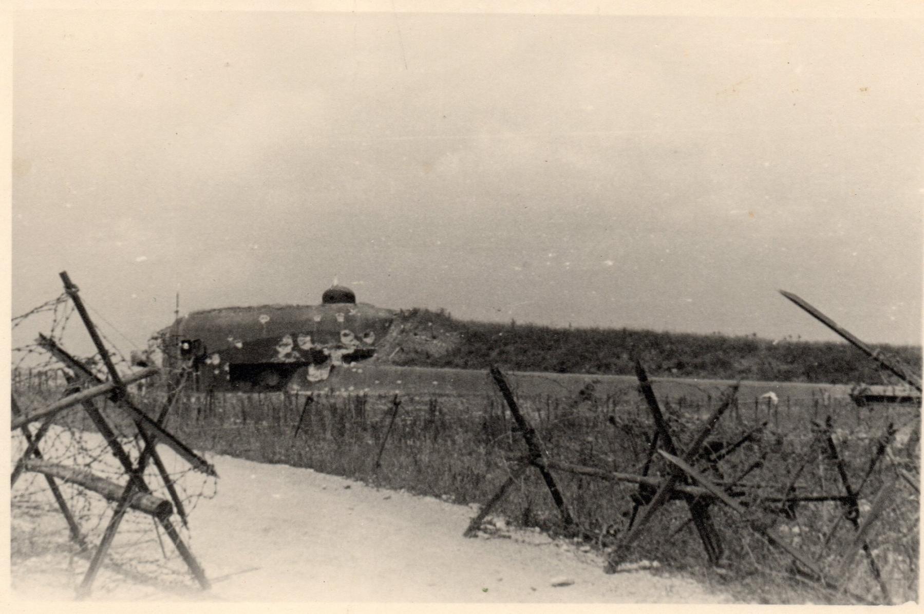 Ligne Maginot - BINING - (Casemate d'infanterie) - La casemate après les combats  - Inconnu