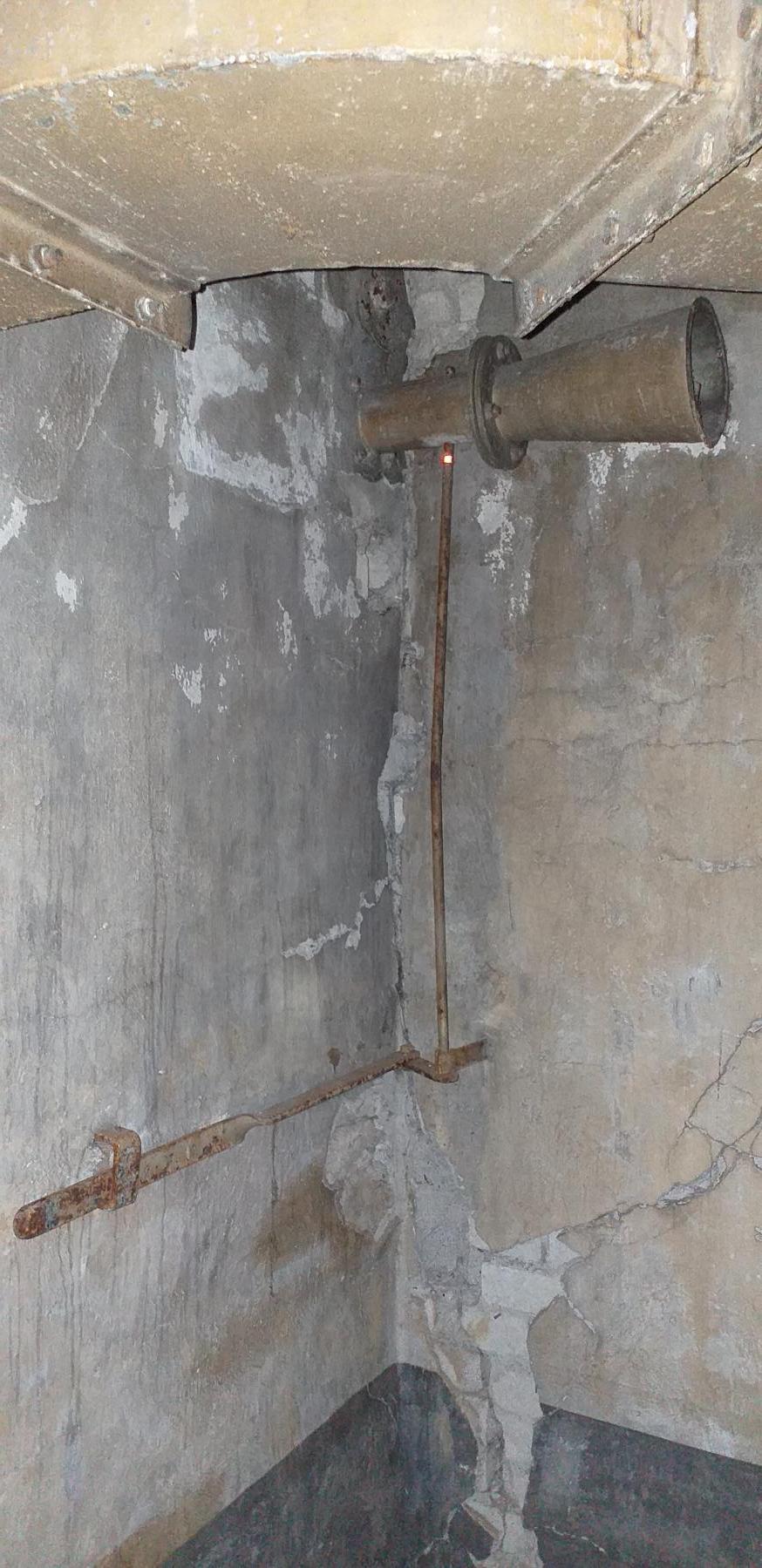 Ligne Maginot - 27BIS/3 - OBERWEIDT - (Casemate d'infanterie - double) - Chambre du chef de casemate
Ventilation - G.Fuchs