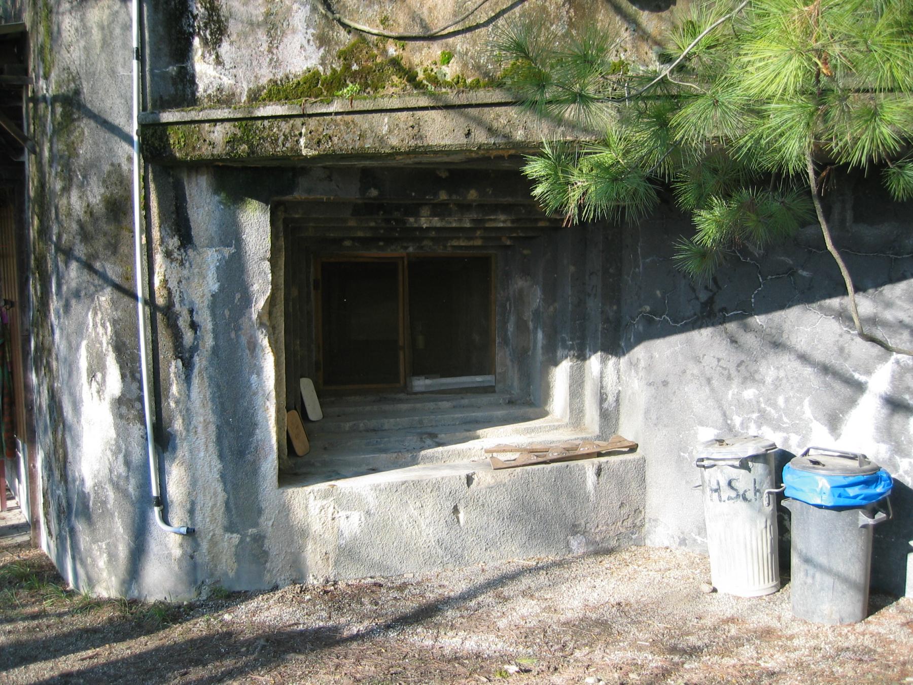 Ligne Maginot - 25/3 - NEUERGRABEN - (Casemate d'infanterie - double) - Une partie de la façade sud. - Xavier HESS