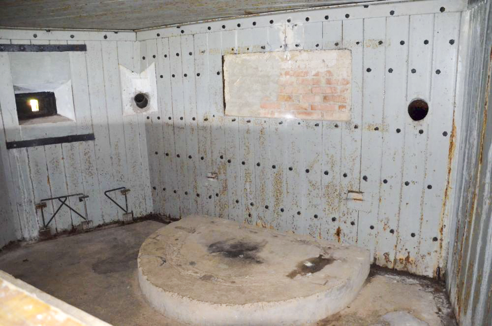 Ligne Maginot - 112 - BETTLACH SUD - (Casemate d'infanterie - Double) - Chambre de tir canon nord - D. Froehly