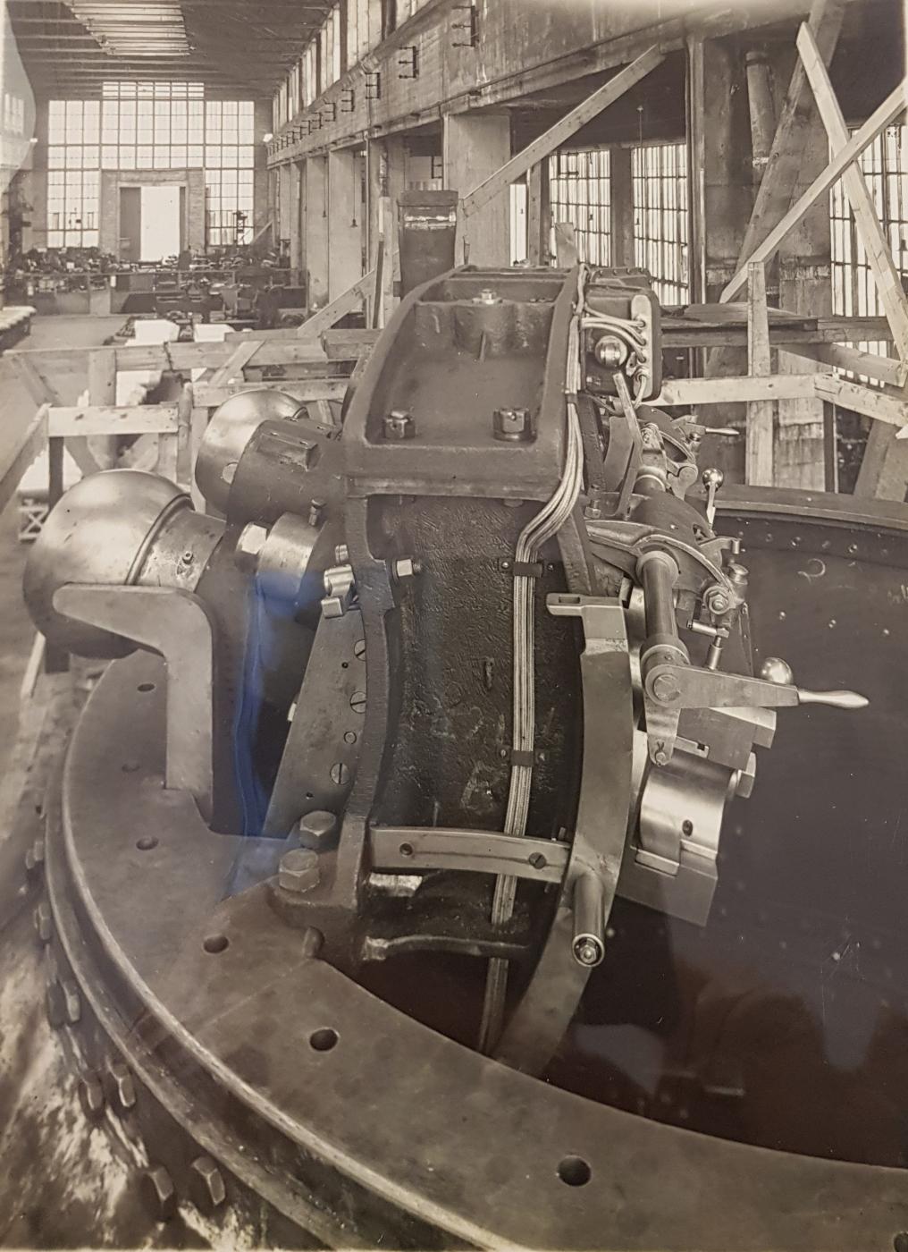 Ligne Maginot - Tourelle de 135 en construction - Cie Gle de Construction Chatillon-Batignolles
Usine de Nantes
Fond 43 Fi 26
Cote ARM 126