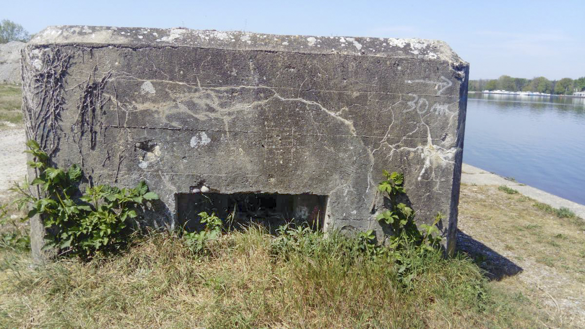 Ligne Maginot - VILLAGE-NEUF BERGE 9 - (Blockhaus pour arme infanterie) -  - C. Boulanger