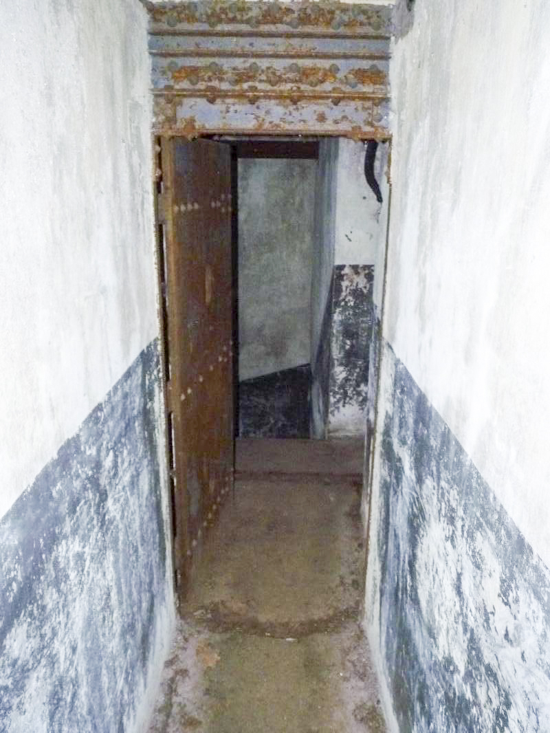 Ligne Maginot - BIESENBERG SOMMITALE - (Casemate d'infanterie - Simple) - La deuxième porte d'entrée - Aditus