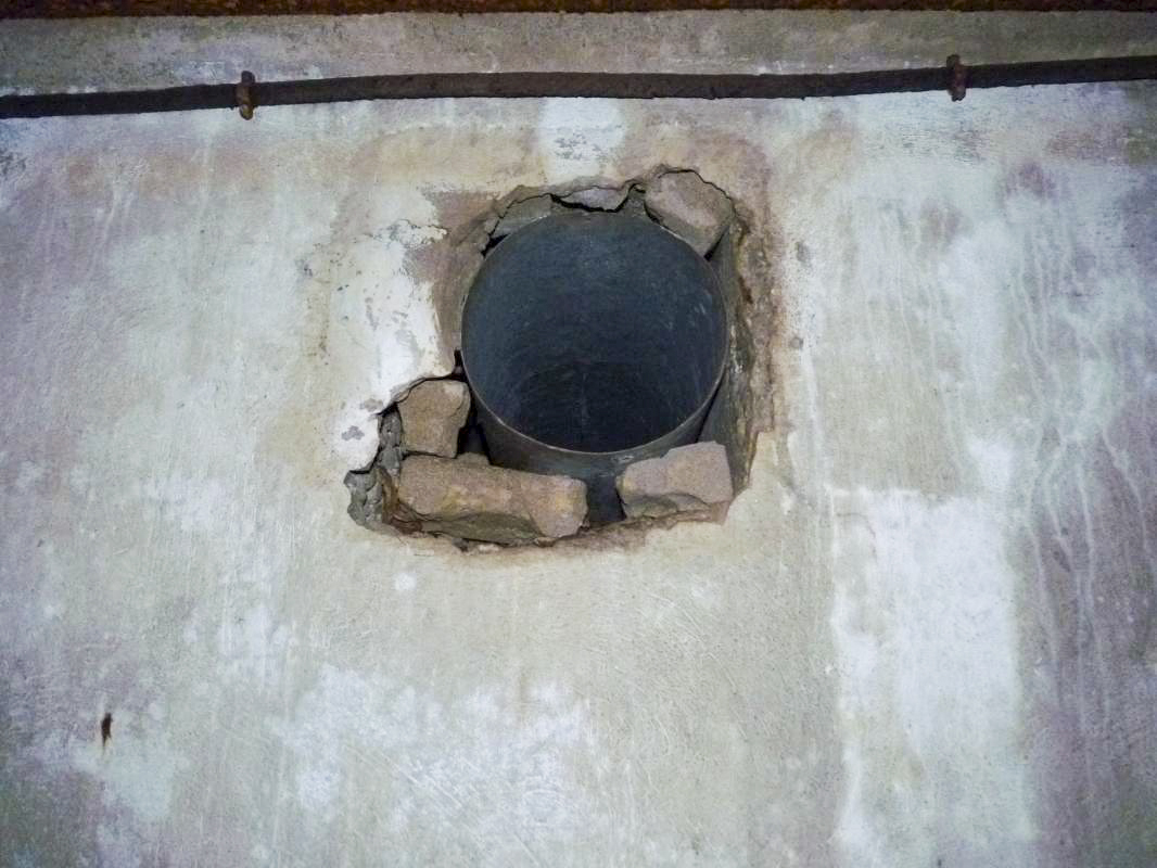 Ligne Maginot - BIESENBERG 6 - (Blockhaus pour arme infanterie) - Le tuyau de ventilation - Aditus