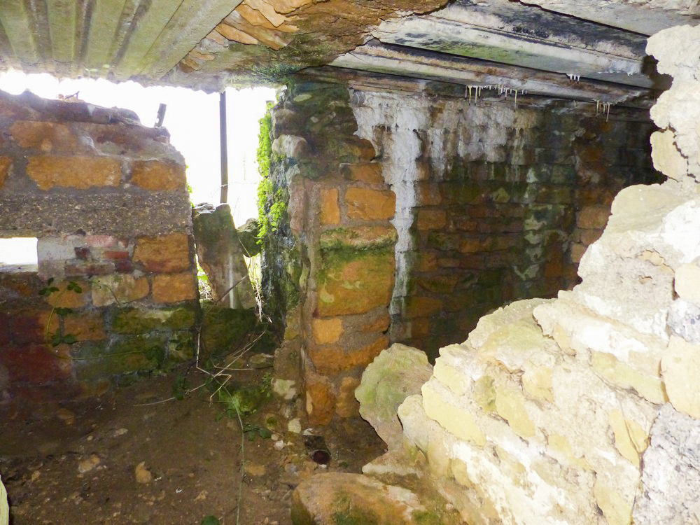 Ligne Maginot - VILLY 2 - MAISON BEAUJET - (Blockhaus pour arme infanterie) - Vue intérieure - David HARMAND