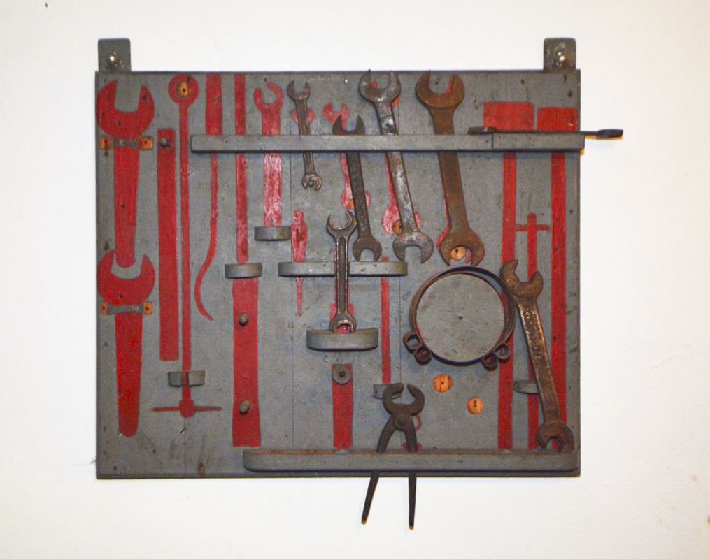 Ligne Maginot - Ouvrage de la FERTE - Bloc 1
Usine électrique
Tableau d'outillage spécifique - LAMBERT Pascal