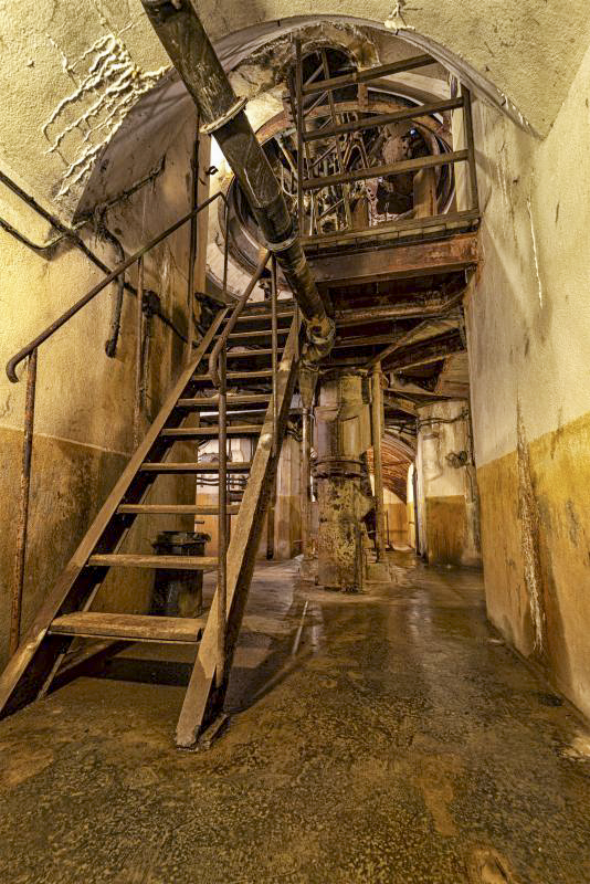Ligne Maginot - LA FERTE - (Ouvrage d'infanterie) - Bloc 2
Vue générale de la tourelle pour deux armes mixtes - Patrimoine en Images