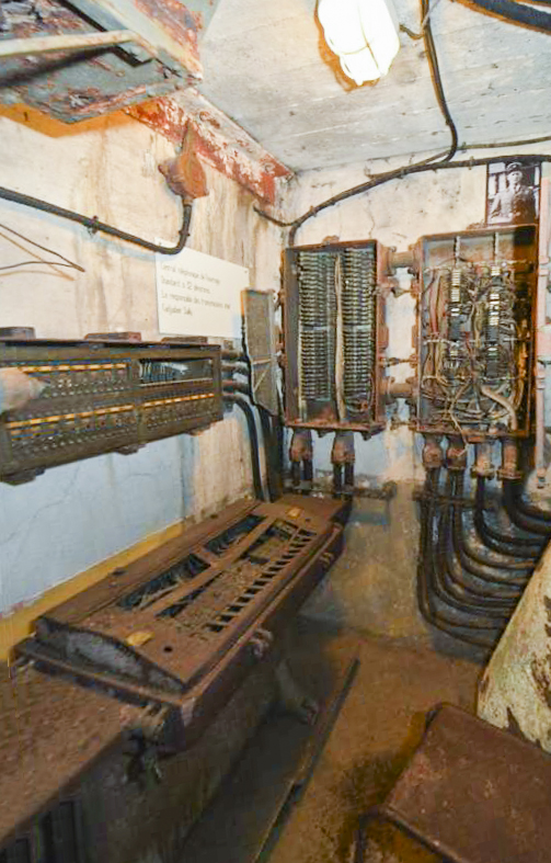 Ligne Maginot - LA FERTE - (Ouvrage d'infanterie) - Bloc 1
Le central téléphonique de l'ouvrage - LAMBERT Pascal