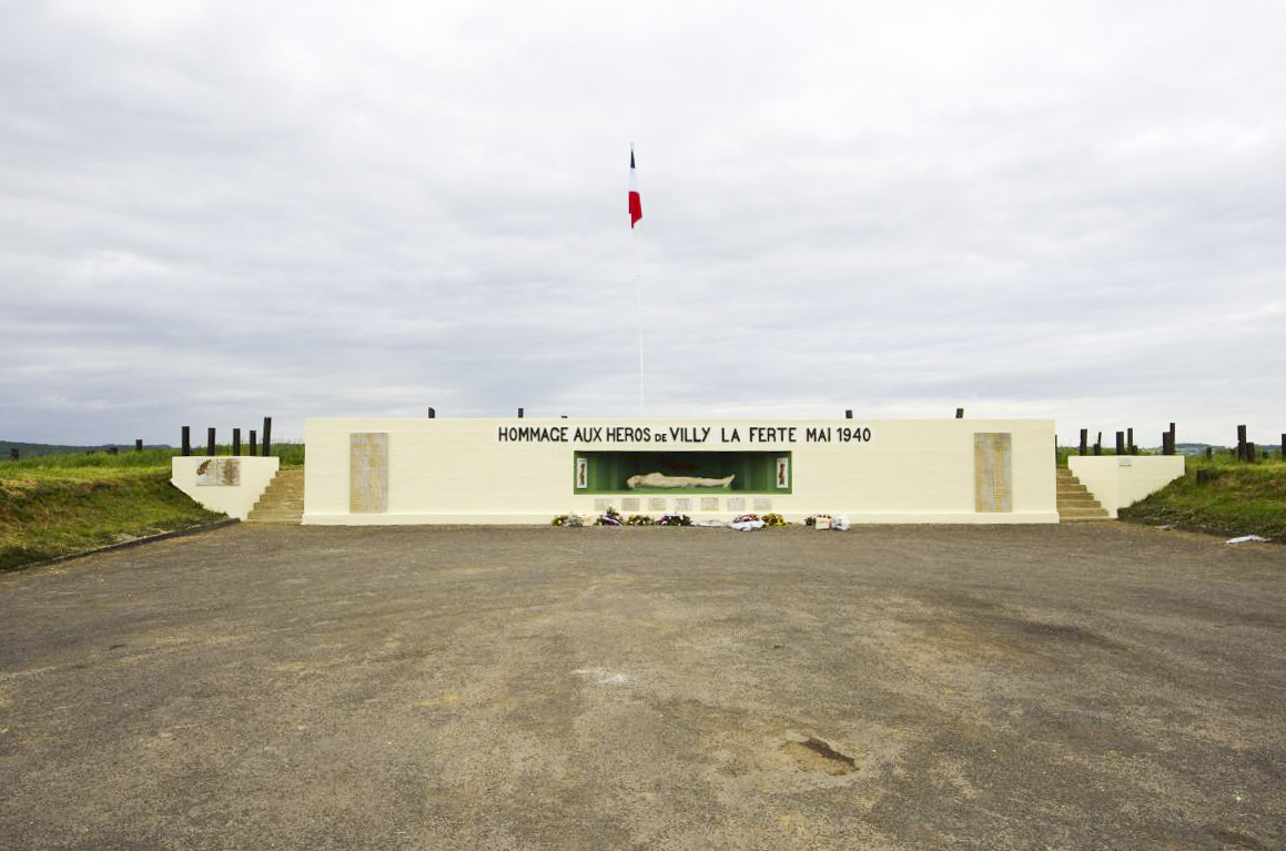 Ligne Maginot - LA FERTE - (Ouvrage d'infanterie) - Monument aux morts de Villy la Ferté - AURET Vincent