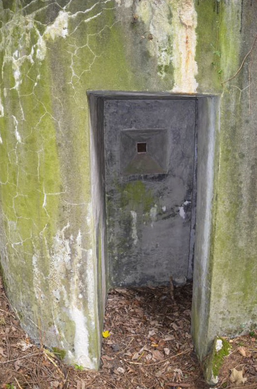 Ligne Maginot - C10 - (Blockhaus pour arme infanterie) - L'entrée - D. Froehly