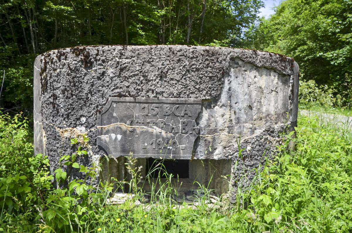 Ligne Maginot - CAPORAL TRABACH - (Blockhaus pour arme infanterie) - Vue extérieure - les dégradations dû au temps sont bien visible - D Froehly