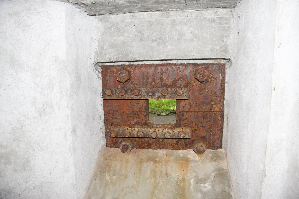Ligne Maginot - HORNI-FERME - (Blockhaus pour arme infanterie) - Créneau pour FM 24/29 - JOLAS, Jean-Michel