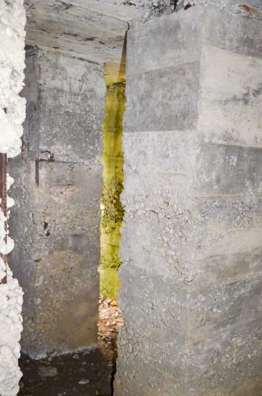 Ligne Maginot - GRAND KOHLBERG NORD - (Blockhaus pour arme infanterie) - Séparation entre la chambre de tir pour la protection de l'entrée et l'entrée elle même. - D. Froehly